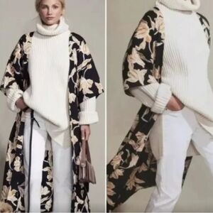 Anthropologie Gold and Black Belted or Unbelted Kimono Robe